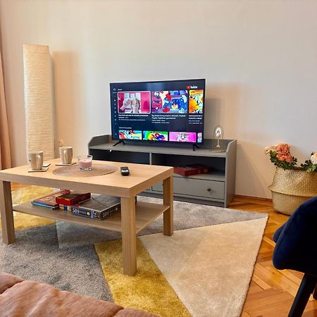 אודורהיו סקוייסק Sky Apartment מראה חיצוני תמונה
